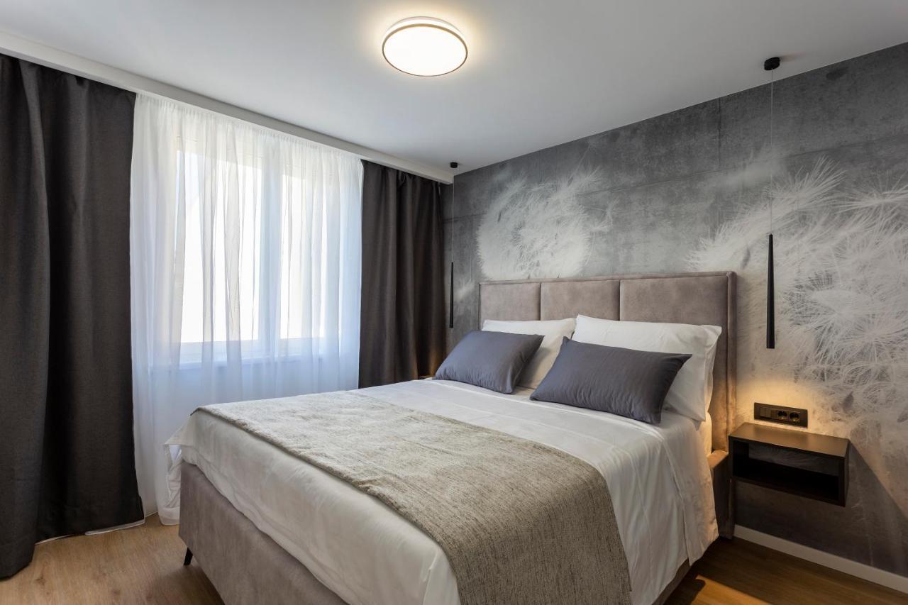Apartman Izis Centar Pule بولا المظهر الخارجي الصورة